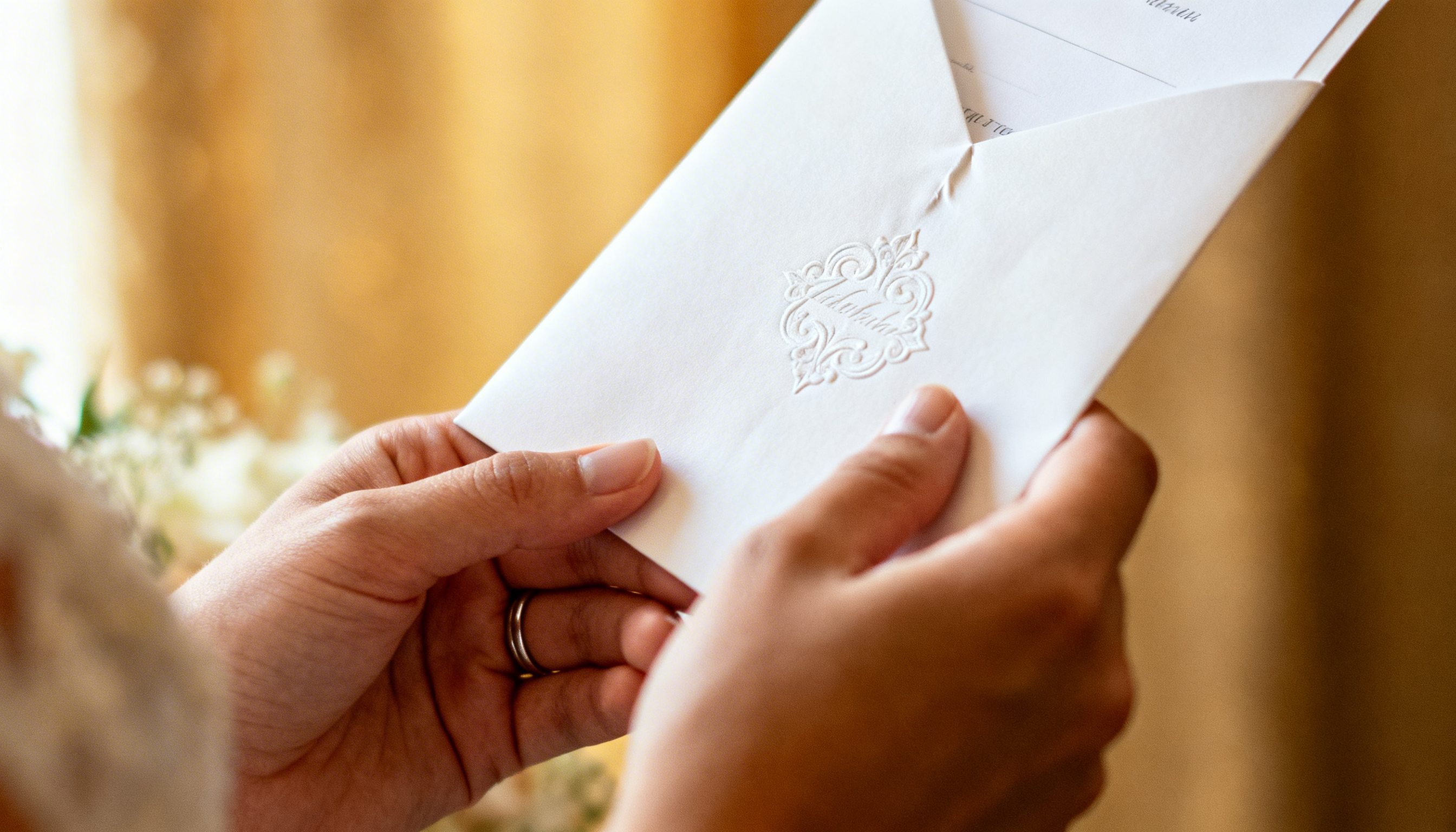 Como Escrever um Convite de Casamento: Modelos, Textos e Dicas Completas